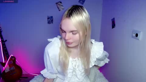 Lia online show from 17, 12, 2025