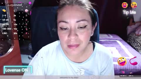 Snapshot of emily_sexy69 chatting on 17, 1, 2025 Emily online show from 17, 1, 2025