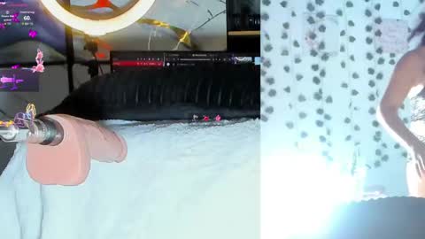 Emily Thompson33 online show from 22, 5, 2026