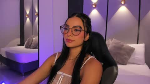 Snapshot of emily_tolson chatting on 16, 6, 2026 emily_tolson online show from 16, 6, 2026