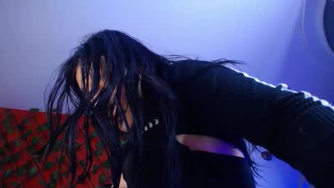 Emily Trujillo online show from 15, 11, 2025