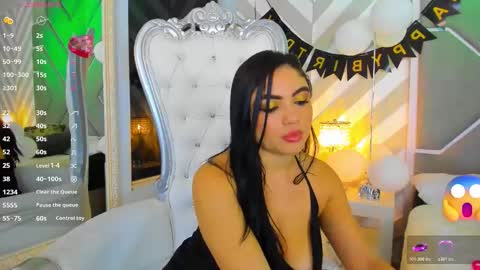 Emily White online show from 2, 12, 2025