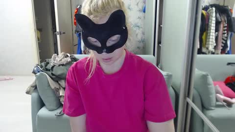 Emily online show from 31, 3, 2026