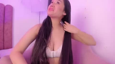Snapshot of emilyandmarco_ chatting on 26, 6, 2026 Emilyyy online show from 26, 6, 2026