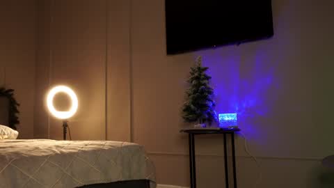 emilybatee online show from 19, 1, 2025