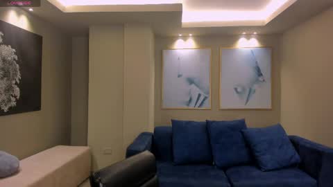 Emily Carter online show from 30, 3, 2026