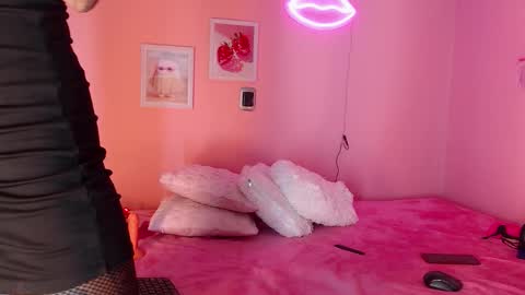 Emily online show from 5, 3, 2026