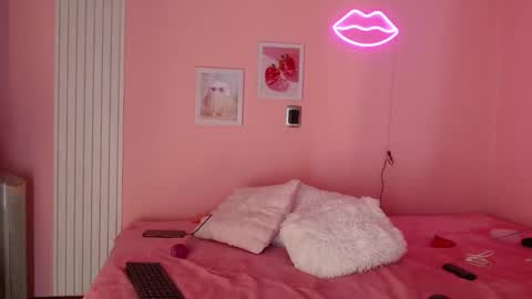 Emily online show from 11, 3, 2026