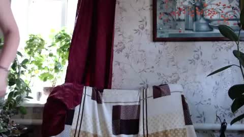 Snapshot of emilydoth chatting on 17, 7, 2026 EmilyDoth online show from 17, 7, 2026