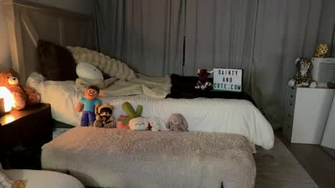 emilyfawn online show from 24, 5, 2026