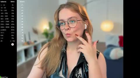 Emily  online show from 19, 10, 2025