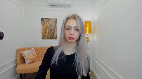 Emily online show from 3, 2, 2026