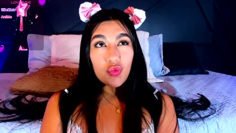 Snapshot of emilyh_ chatting on 14, 1, 2025 Emily online show from 14, 1, 2025