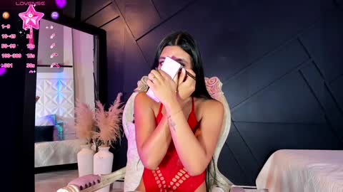 Snapshot of emilyh_ chatting on 4, 2, 2025 Emily online show from 4, 2, 2025