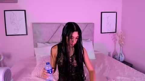 Snapshot of emilyh_ chatting on 25, 9, 2025 Emily online show from 25, 9, 2025