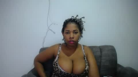 Snapshot of emilyhines__ chatting on 24, 5, 2026 Emilyhines online show from 24, 5, 2026