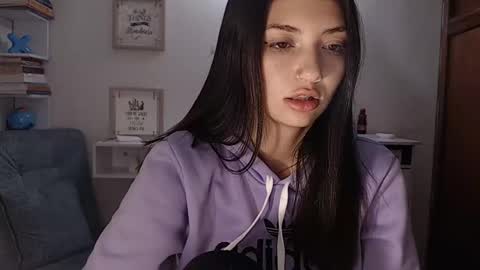 Snapshot of emilyjangcandy_ chatting on 11, 3, 2025 Emily Jang online show from 11, 3, 2025