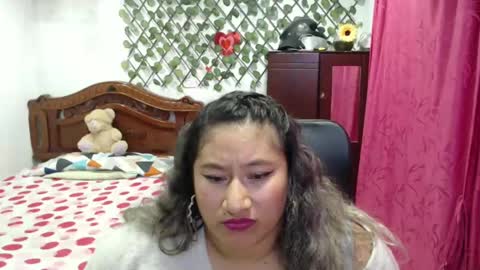 Emily Cortez online show from 23, 12, 2024