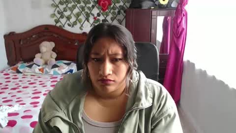 Emily Cortez online show from 27, 12, 2024