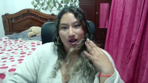 Emily Cortez online show from 4, 1, 2025