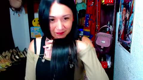 Nickole online show from 4, 5, 2026
