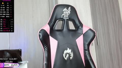 Emilyn online show from 4, 4, 2026