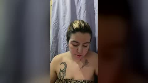 Snapshot of emilyokay chatting on 17, 7, 2026 Emily babe online show from 17, 7, 2026