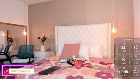Snapshot of emilyparker__ chatting on 25, 5, 2026 My IG - EmilyParker online show from 25, 5, 2026