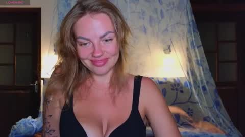 Emily Robbie online show from 11, 1, 2026