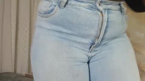 emilyrojas online show from 13, 1, 2026