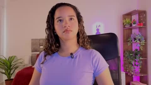 Snapshot of emilyrousex chatting on 22, 5, 2026 emilyrousex online show from 22, 5, 2026