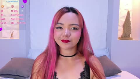 EMILY online show from 25, 2, 2025