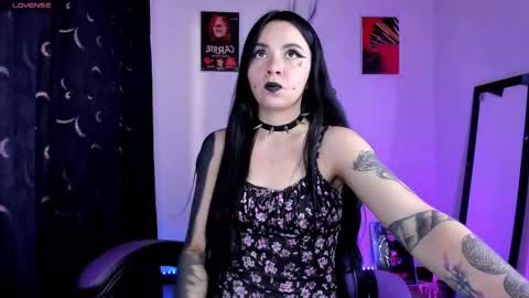  Emily Support me to have 100 likes plx online show from 15, 9, 2025