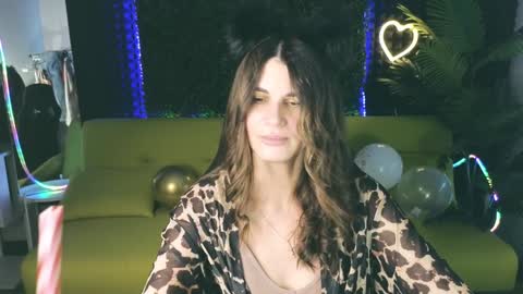 Emily online show from 17, 1, 2025