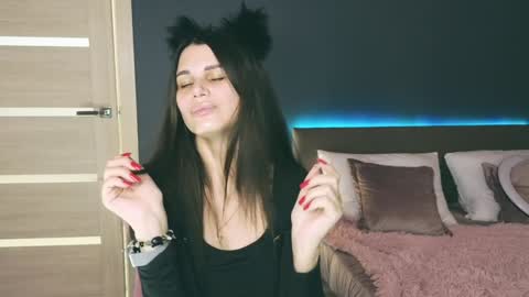 Emily online show from 8, 2, 2025