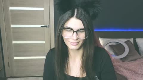 Emily online show from 9, 2, 2025