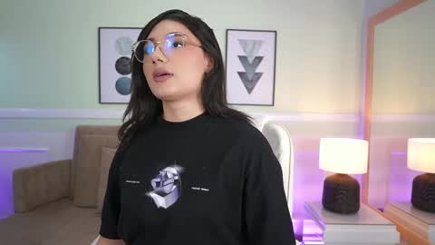 Emily Turner  online show from 28, 10, 2025