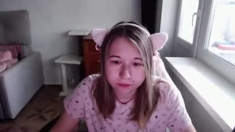 Snapshot of emilyway chatting on 11, 6, 2026 emilyway online show from 11, 6, 2026