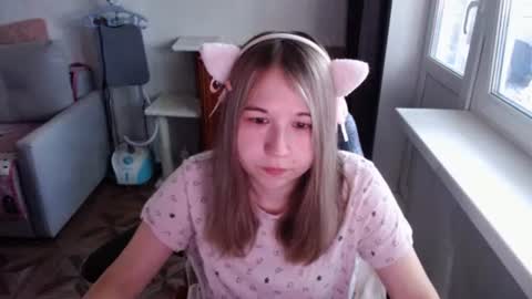 Snapshot of emilyway chatting on 4, 8, 2026 emilyway online show from 4, 8, 2026