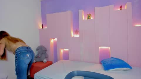 emilywilliis online show from 19, 1, 2026