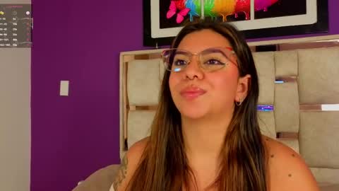 Snapshot of emilyy_cooperr chatting on 25, 4, 2026 emilyy_cooperr online show from 25, 4, 2026
