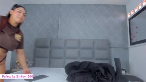 emilyy_r online show from 25, 3, 2026