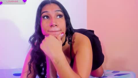 Snapshot of emilyy_walker chatting on 18, 3, 2026 emilyy_walker online show from 18, 3, 2026