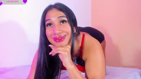 Snapshot of emilyy_walker chatting on 9, 4, 2026 emilyy_walker online show from 9, 4, 2026