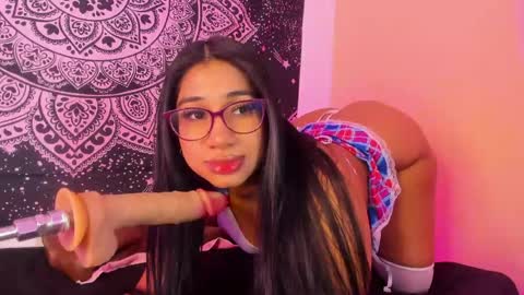 Snapshot of emilyy_walker chatting on 28, 5, 2026 emilyy_walker online show from 28, 5, 2026