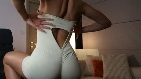 Snapshot of emma__cutiee chatting on 19, 7, 2026 Your Emma online show from 19, 7, 2026