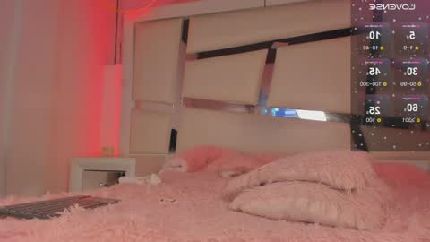 Snapshot of emma__js_ chatting on 13, 5, 2026 emma__js_ online show from 13, 5, 2026