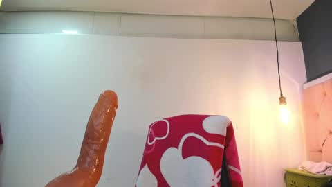 Emma online show from 27, 2, 2025