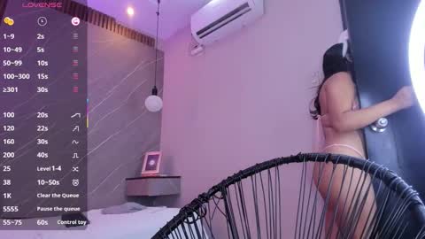 emma__rose1 online show from 4, 12, 2025