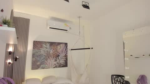 Snapshot of emma_alice_ chatting on 9, 2, 2026 Alice online show from 9, 2, 2026